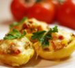 Картофельные лодочки с курицей, помидорами и перцем